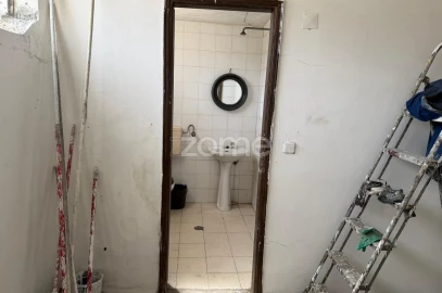 Terreno Comércio / Armazém para Arrendamento em Celeirós, Aveleda e Vimieiro