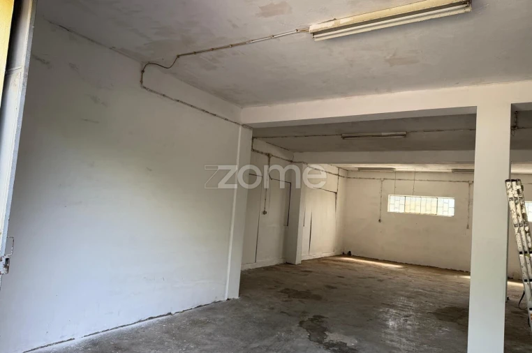 Terreno Comércio / Armazém para Arrendamento em Celeirós, Aveleda e Vimieiro Foto 14