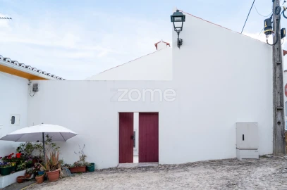 Moradia T2 para Venda em Santa Maria da Devesa