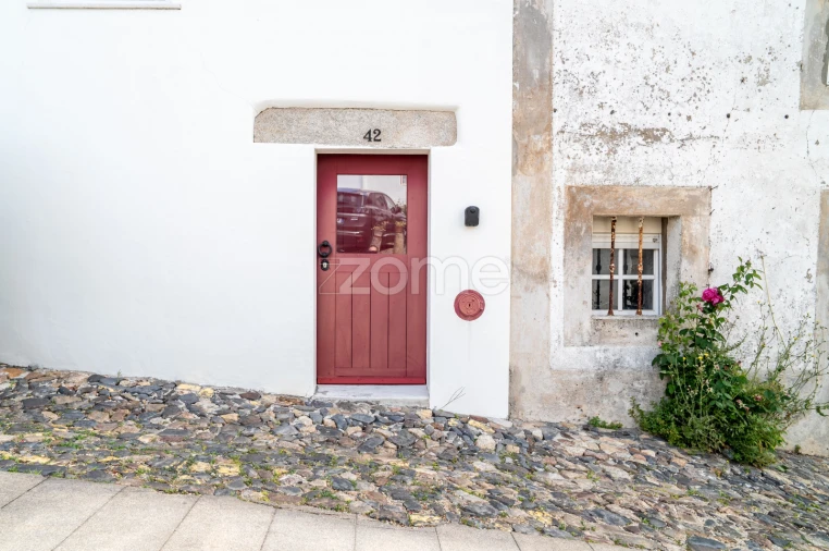 Moradia T2 para Venda em Santa Maria da Devesa Foto 3