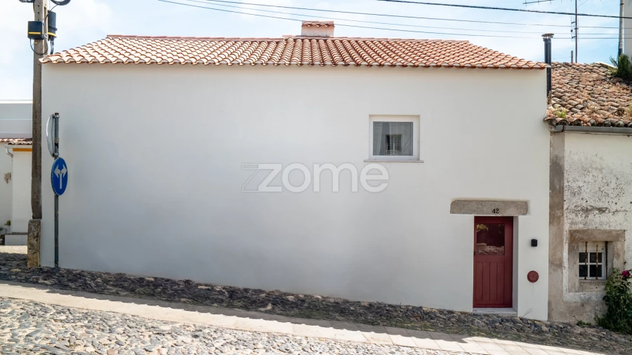 Moradia T2 para Venda em Santa Maria da Devesa