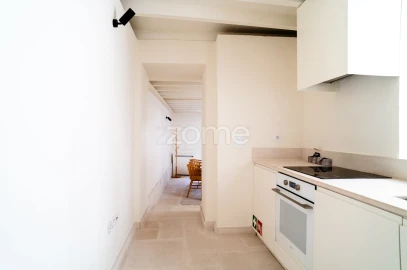 Moradia T4 para Venda em Santa Maria da Devesa