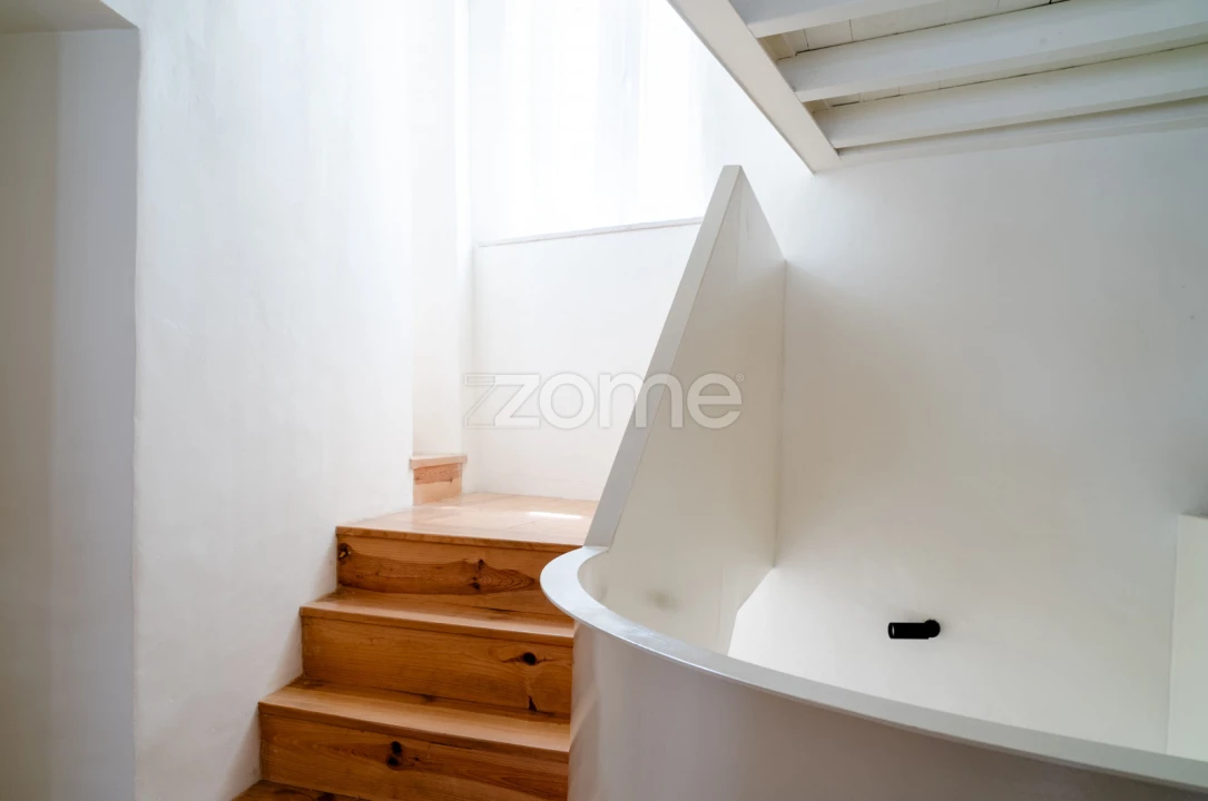 Moradia T4 para Venda em Santa Maria da Devesa Foto 30