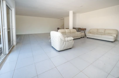 Moradia T6 para Venda em Carvalhal