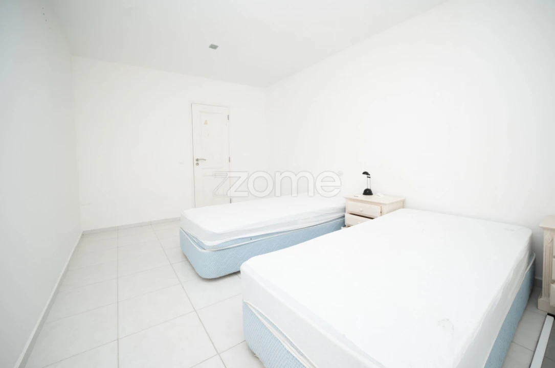 Moradia T6 para Venda em Carvalhal Foto 48