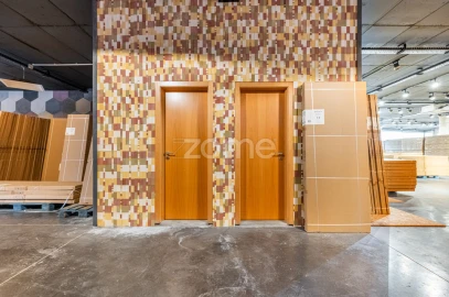 Terreno Comércio / Armazém para Venda em Sequeira