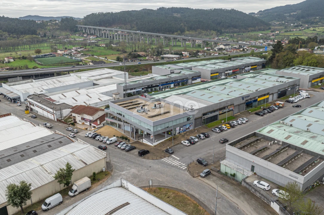 Terreno Comércio / Armazém para Venda em Sequeira Foto 21