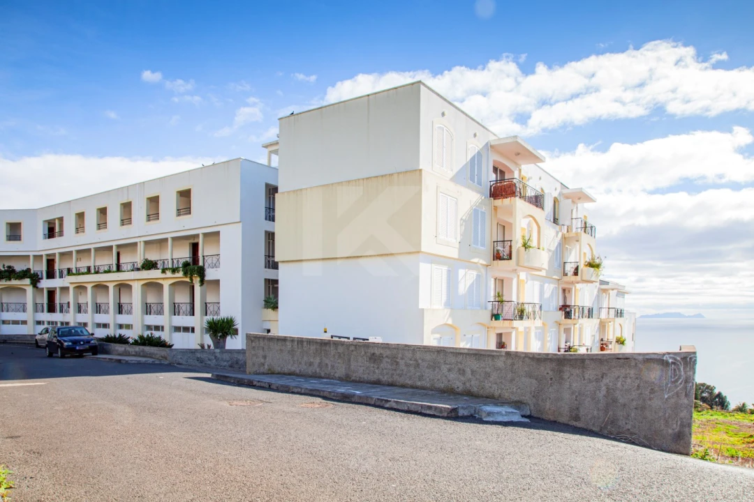 Apartamento T2 para Arrendamento em Caniço Foto 23