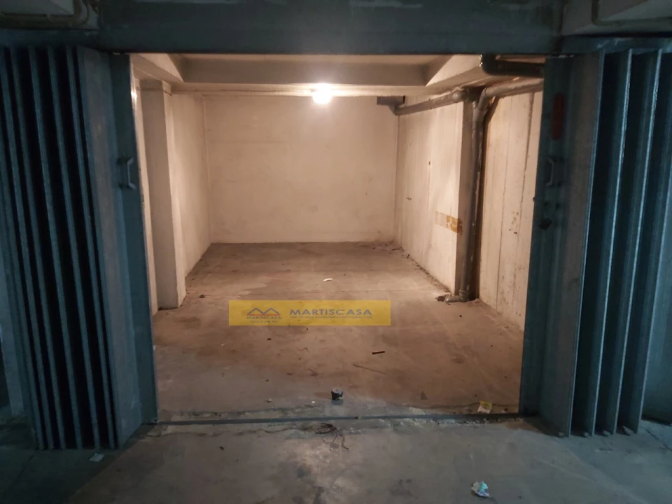 Garagem para Arrendamento em Algueirão-Mem Martins Foto 3