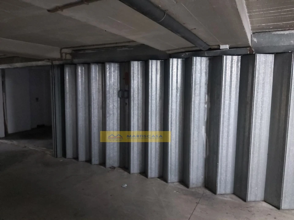 Garagem para Arrendamento em Algueirão-Mem Martins Foto 4