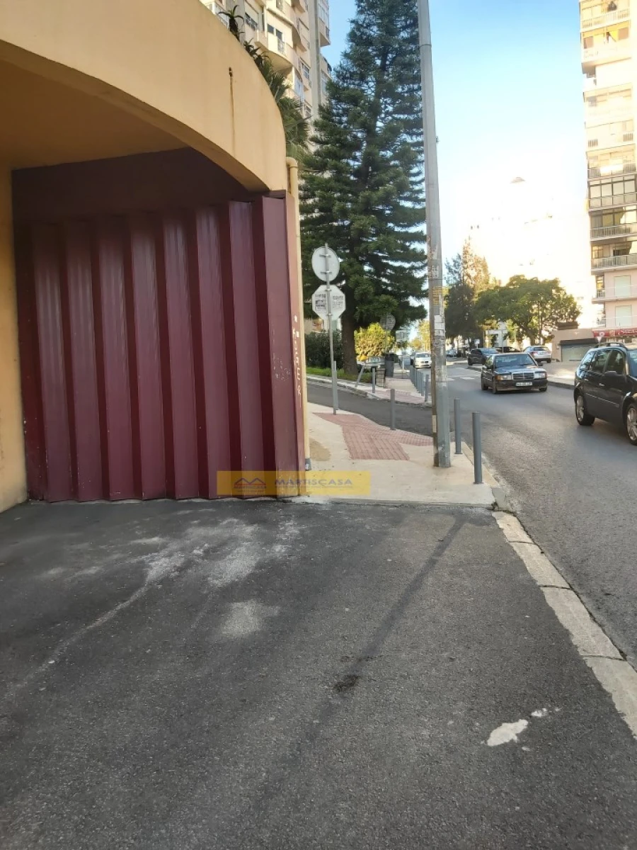 Garagem para Arrendamento em Algueirão-Mem Martins Foto 6