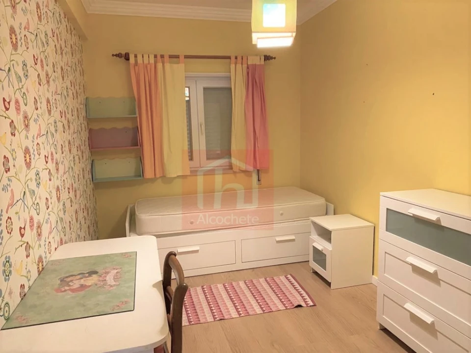 Apartamento T3 para Arrendamento em Alcochete Foto 9