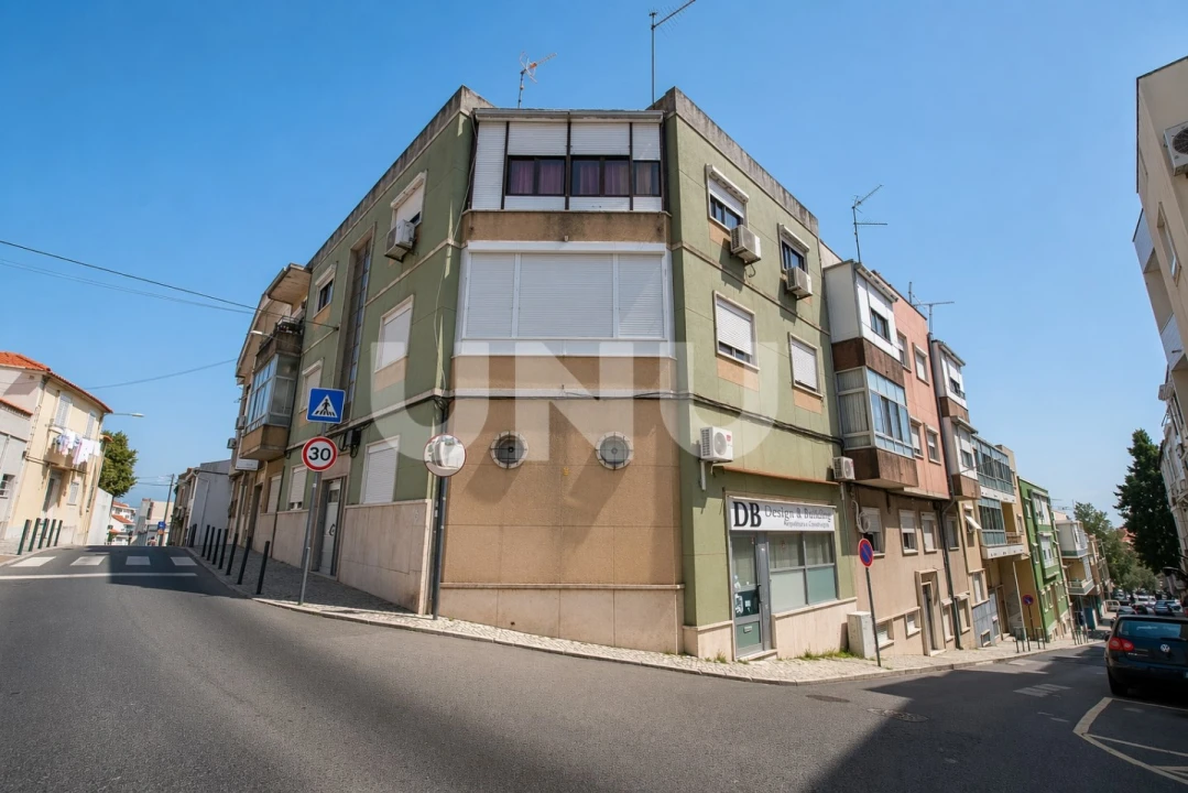 Apartamento T2 para Venda em Alverca do Ribatejo e Sobralinho Foto 2