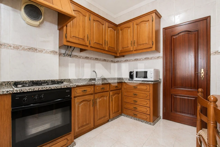 Apartamento T2 para Venda em Alverca do Ribatejo e Sobralinho Foto 6