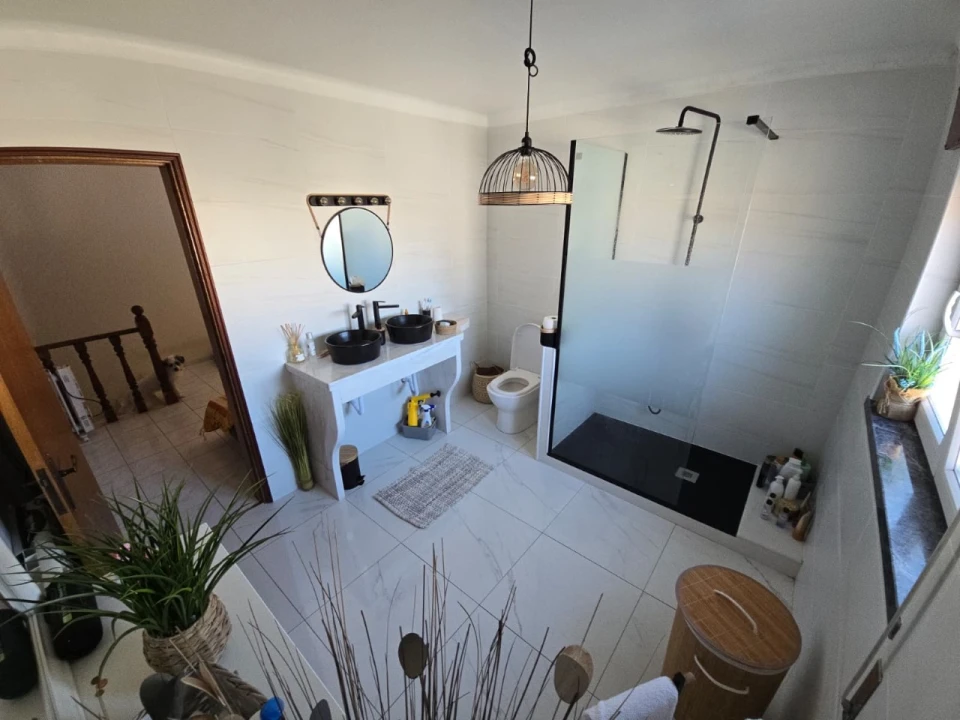 Moradia T4 para Venda em Vieira de Leiria Foto 18