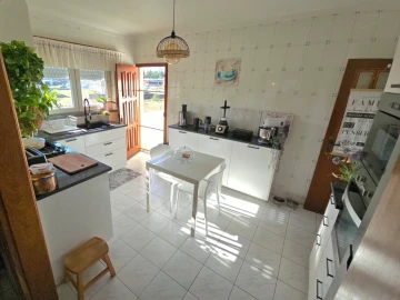 Moradia T4 para Venda em Vieira de Leiria