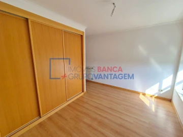 Apartamento T2 para Venda em Rio de Mouro