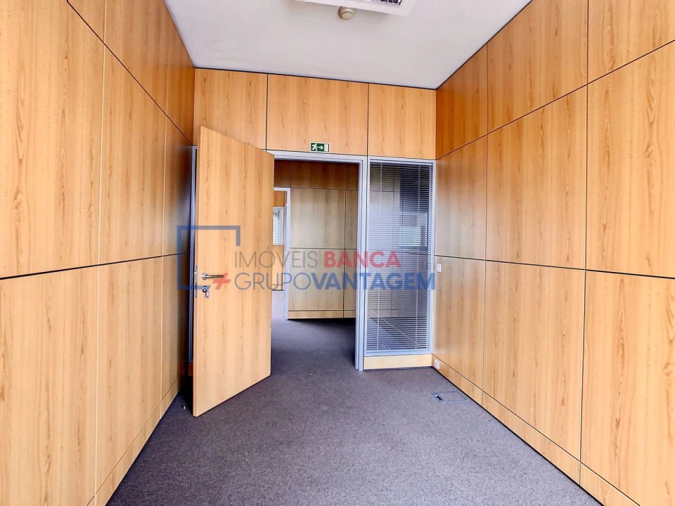 Escritório para Arrendamento em Parque das Nações Foto 14