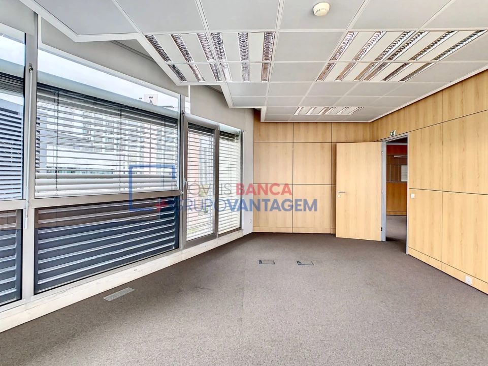 Escritório para Arrendamento em Parque das Nações Foto 17