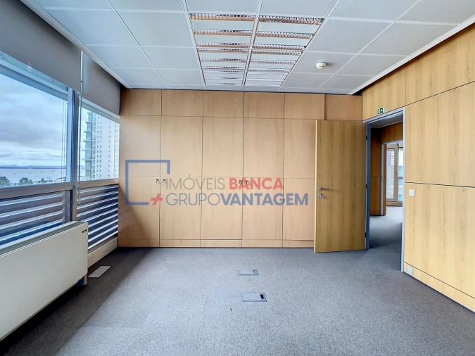 Escritório para Arrendamento em Parque das Nações Foto 12