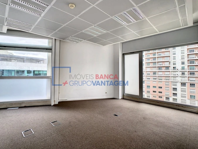 Escritório para Arrendamento em Parque das Nações Foto 23