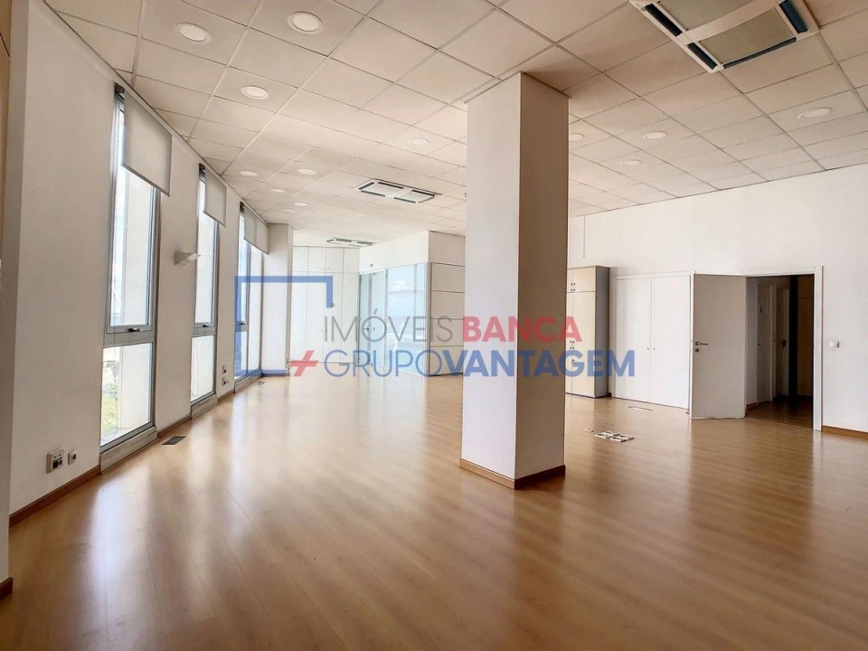 Escritório para Arrendamento em Parque das Nações Foto 11