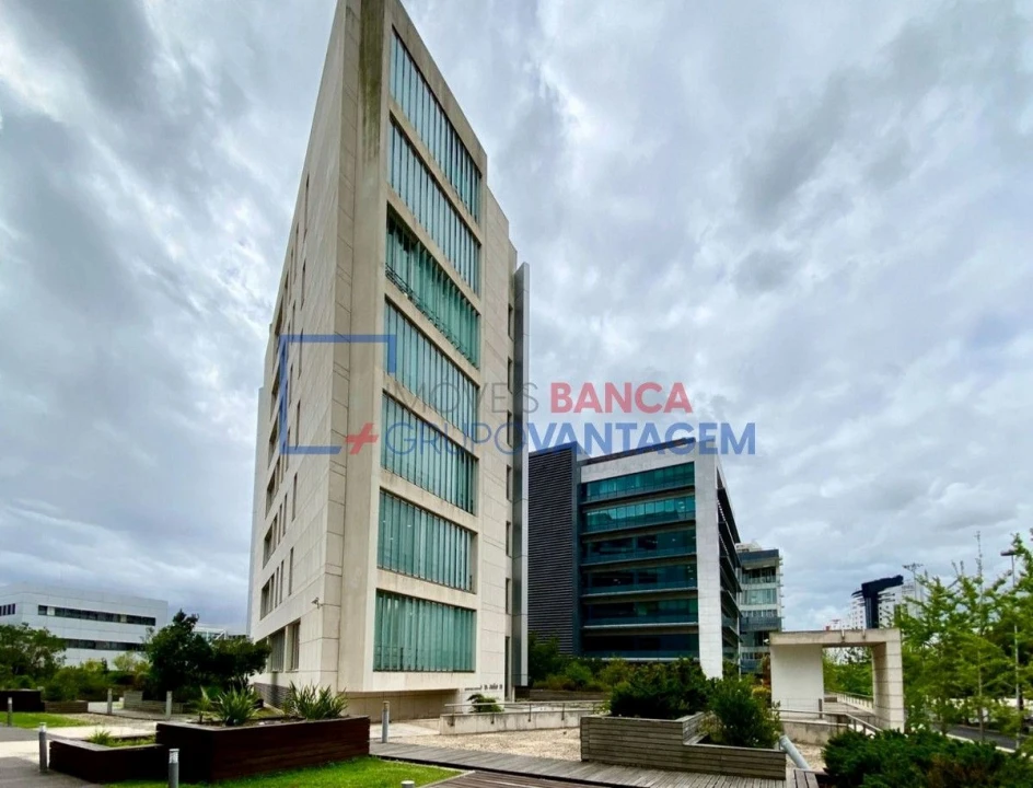 Escritório para Arrendamento em Parque das Nações Foto 1