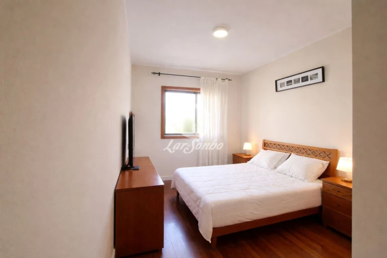 Apartamento T2 para Venda em Arcozelo Foto 4