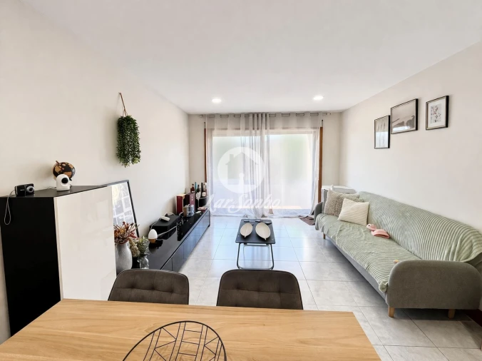 Apartamento T2 para Venda em Arcozelo Foto 7