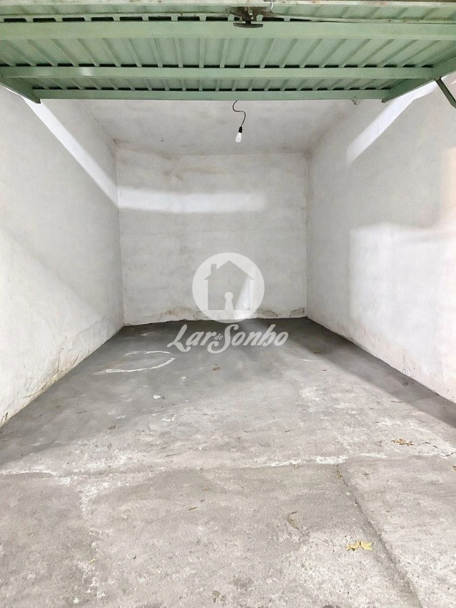 Apartamento T2 para Venda em Arcozelo Foto 19