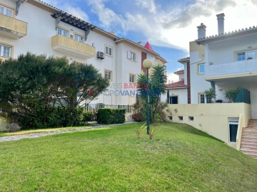 Apartamento T4 para Venda em Santa Maria e São Miguel, São Martinho, São Pedro Penaferrim