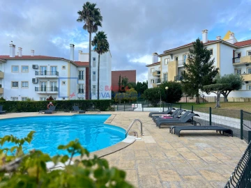 Apartamento T4 para Venda em Santa Maria e São Miguel, São Martinho, São Pedro Penaferrim