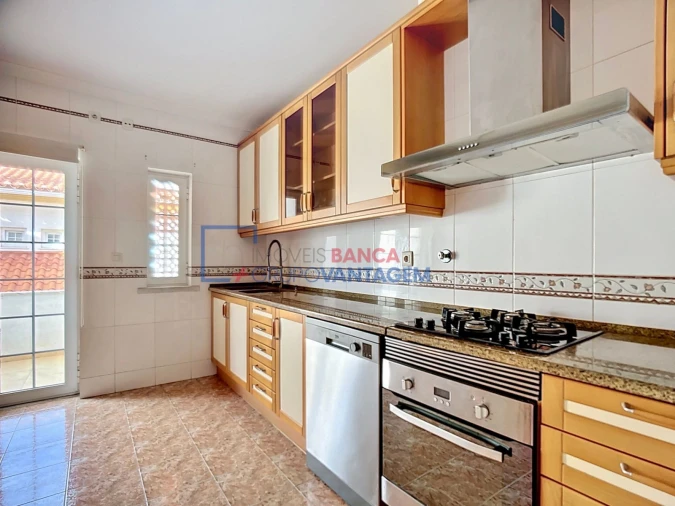 Apartamento T4 para Venda em Santa Maria e São Miguel, São Martinho, São Pedro Penaferrim Foto 23