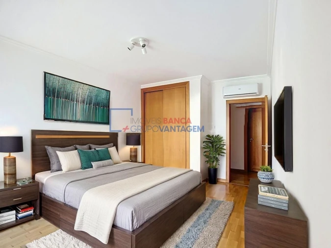 Apartamento T4 para Venda em Santa Maria e São Miguel, São Martinho, São Pedro Penaferrim Foto 14