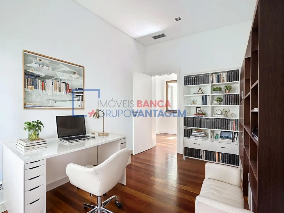 Apartamento T4 para Venda em Avenidas Novas Foto 12