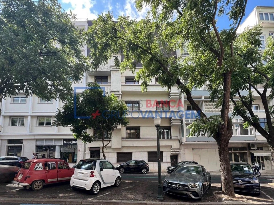 Apartamento T4 para Venda em Avenidas Novas Foto 25