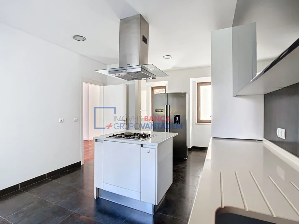 Apartamento T4 para Venda em Avenidas Novas Foto 21