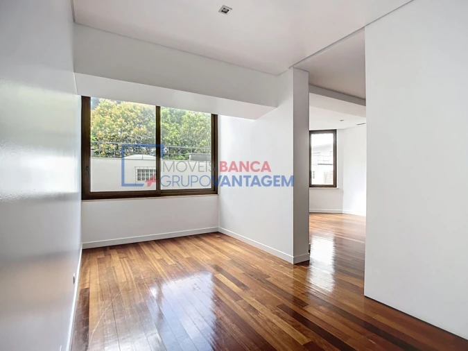 Apartamento T4 para Venda em Avenidas Novas Foto 17