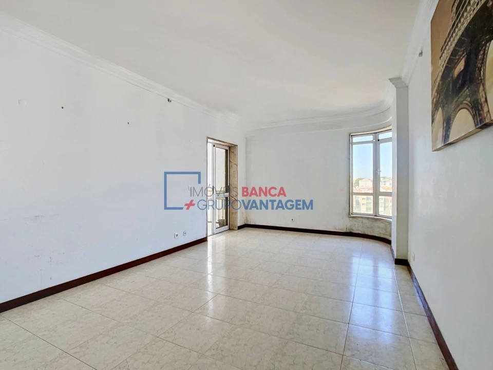 Apartamento T3 para Venda em Algueirão-Mem Martins Foto 7