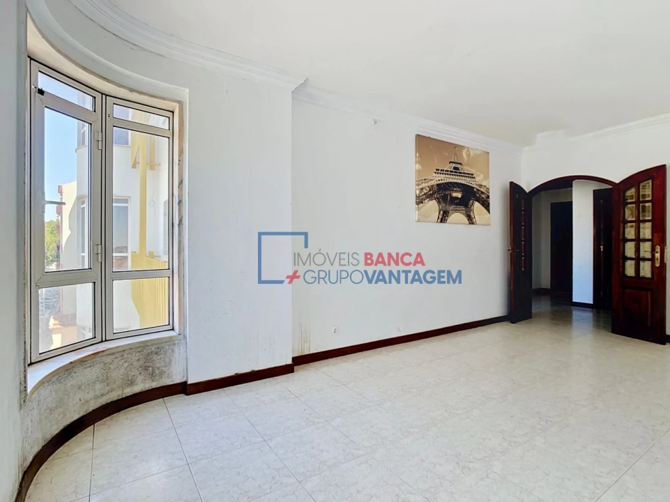 Apartamento T3 para Venda em Algueirão-Mem Martins Foto 9