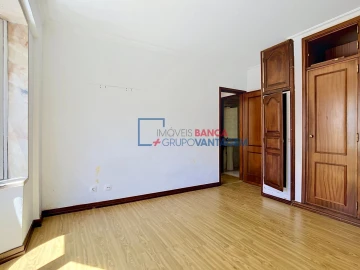 Apartamento T3 para Venda em Algueirão-Mem Martins