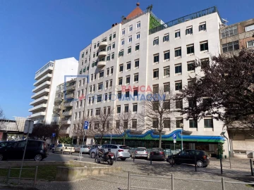 Escritório para Arrendamento em São Domingos de Benfica