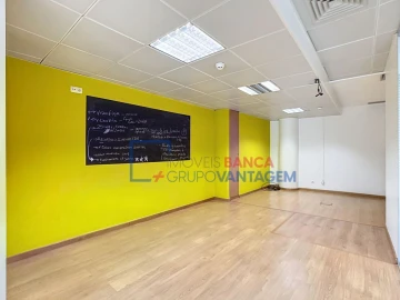Escritório para Arrendamento em São Domingos de Benfica