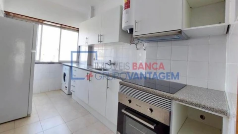 Apartamento T3 para Venda em Algueirão-Mem Martins