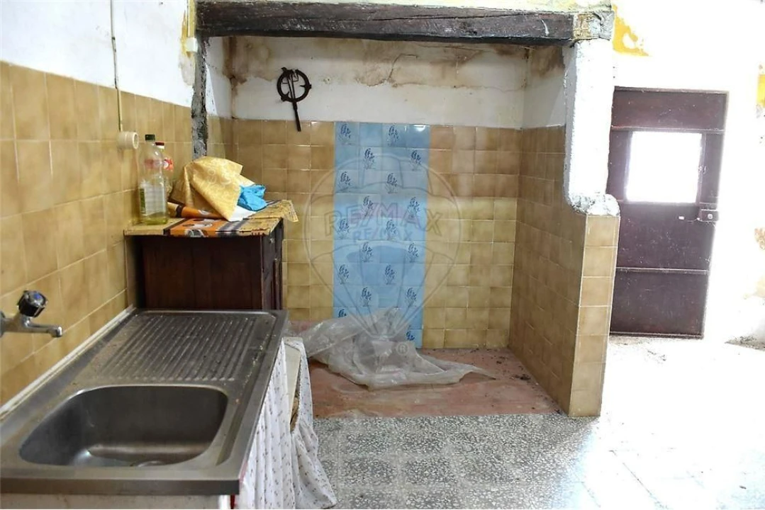 Moradia T1 para Venda em Benavila e Valongo Foto 8