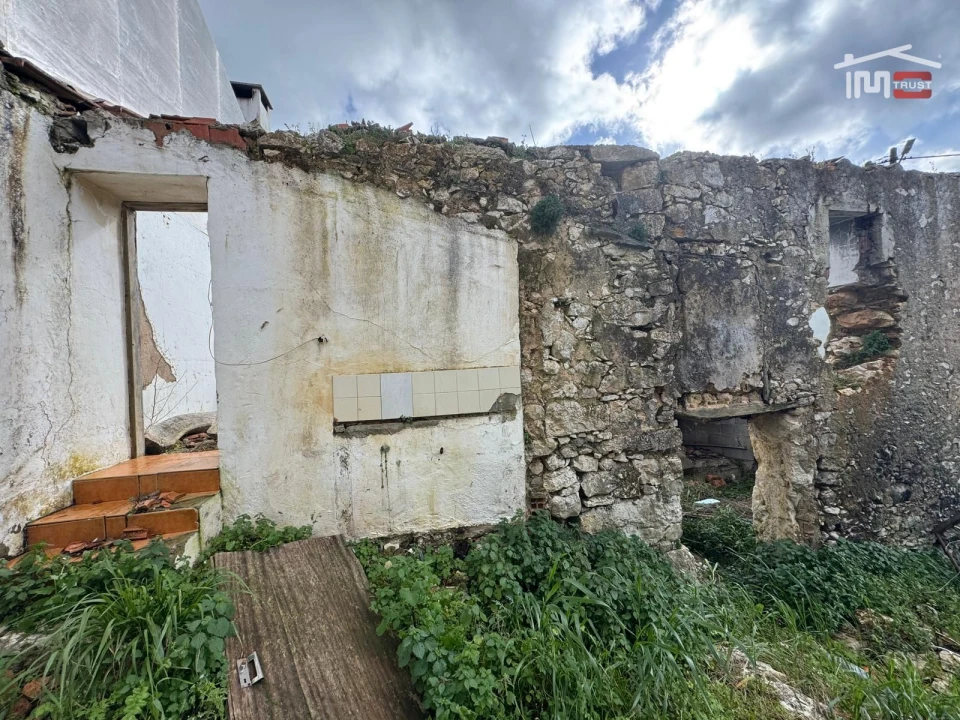 Moradia T3 para Venda em Nossa Senhora das Misericordias Foto 12