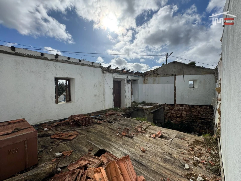 Moradia T3 para Venda em Nossa Senhora das Misericordias Foto 21