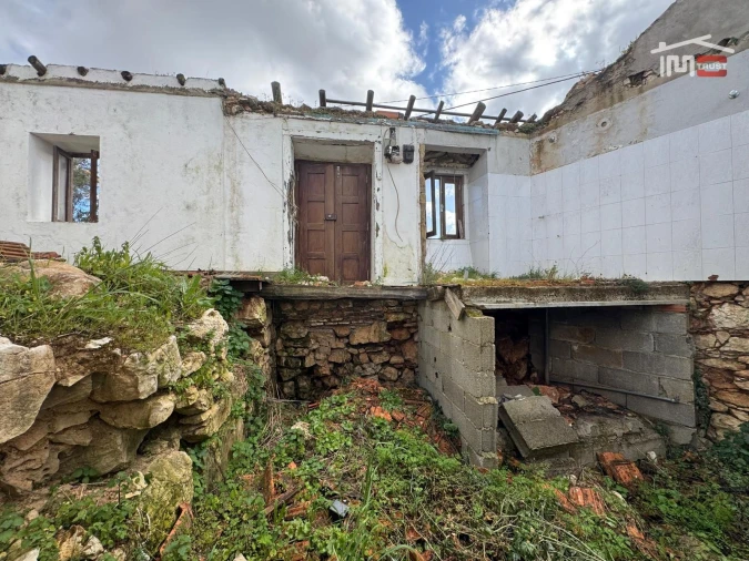 Moradia T3 para Venda em Nossa Senhora das Misericordias Foto 14