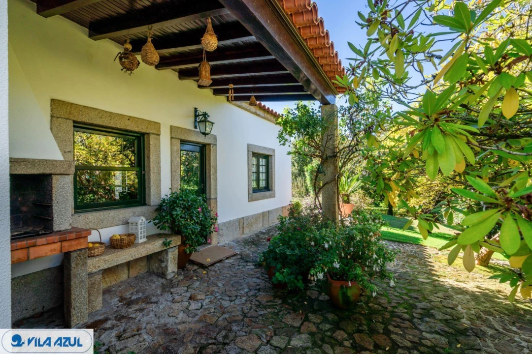 Quinta T4 para Venda em Couto Foto 7