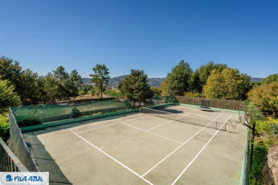 Quinta T4 para Venda em Couto